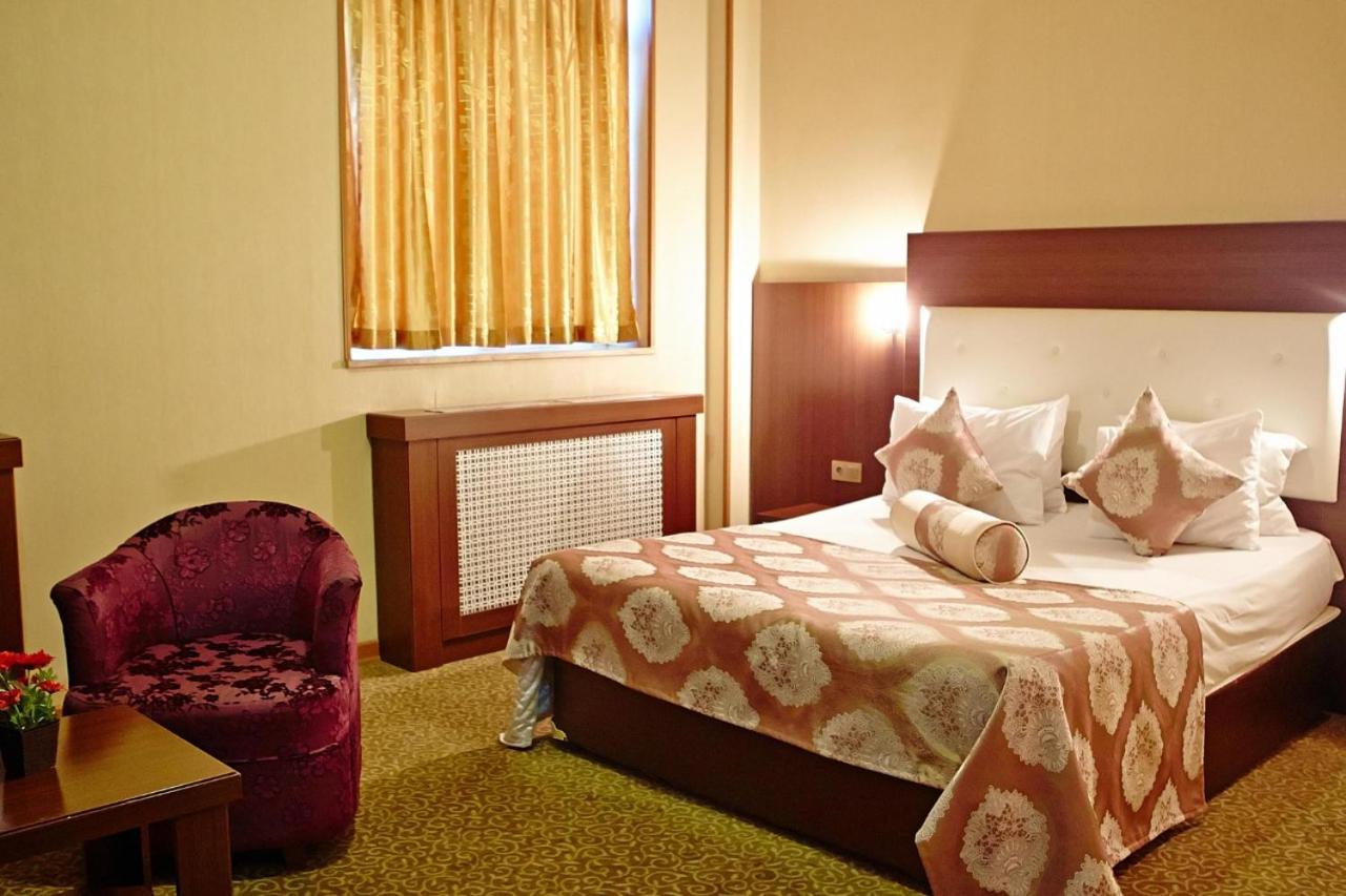 Grand Nakhchivan Hotel Zewnętrze zdjęcie